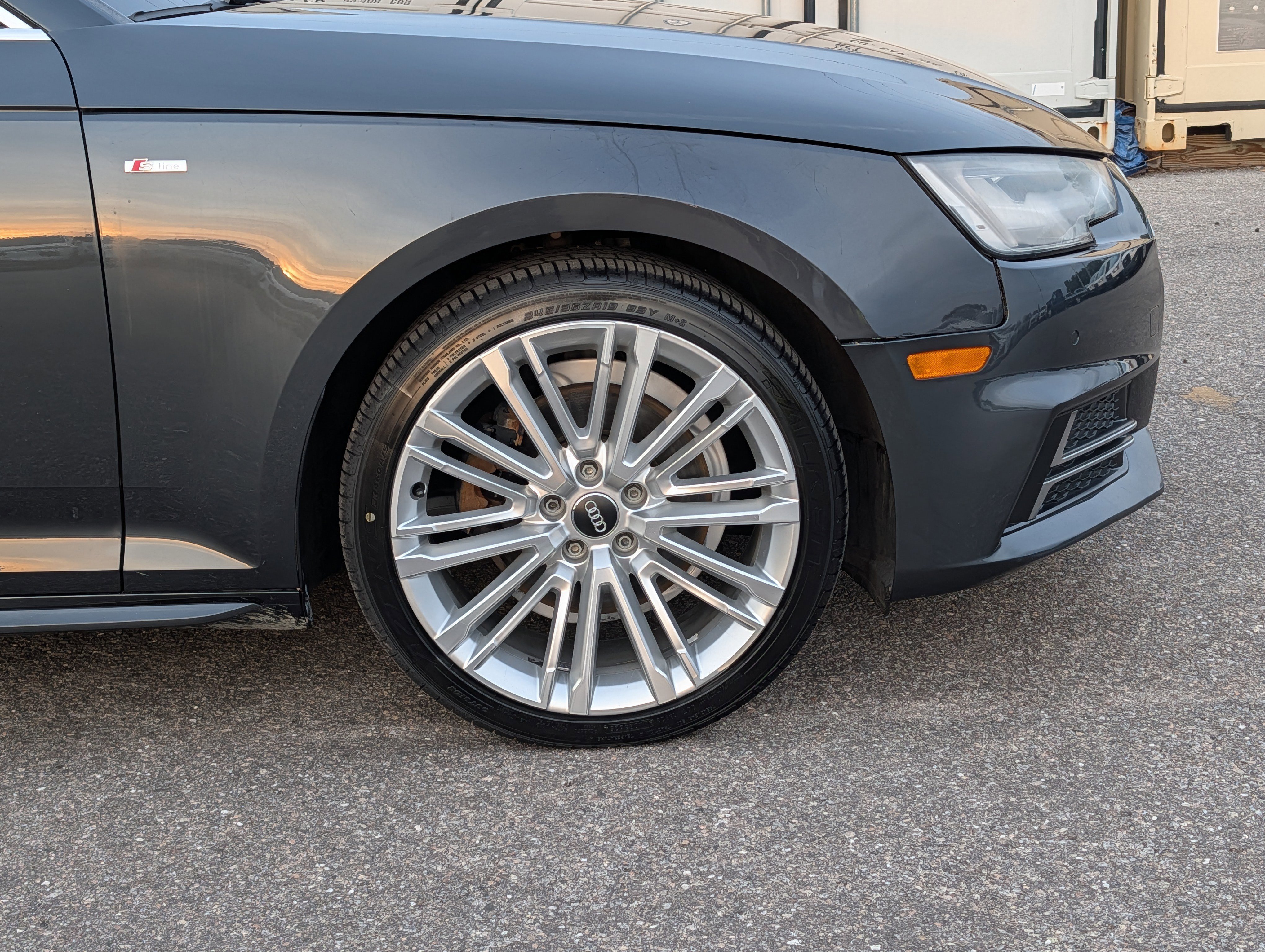 Used 2018 Audi A4 2.0T Ultra Premium Plus w/ Premium Plus Package FWD image 11