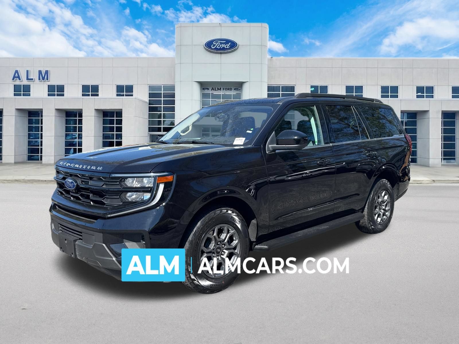 Certified 2025 Ford Expedition Active AWD/4WD image 1