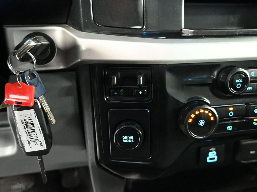 Certified 2023 Ford F450 XL w/ XL Chrome Package image 19
