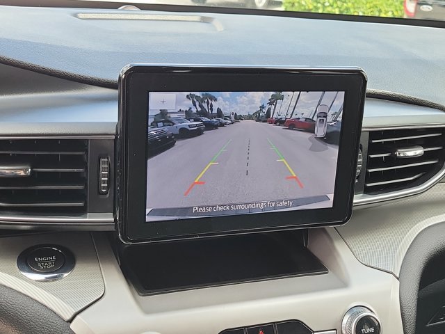 Certified 2022 Ford Explorer XLT w/ Equipment Group 202A image 31