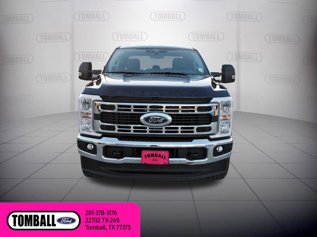 Certified 2025 Ford F250 XLT w/ FX4 Off-Road Package image 9