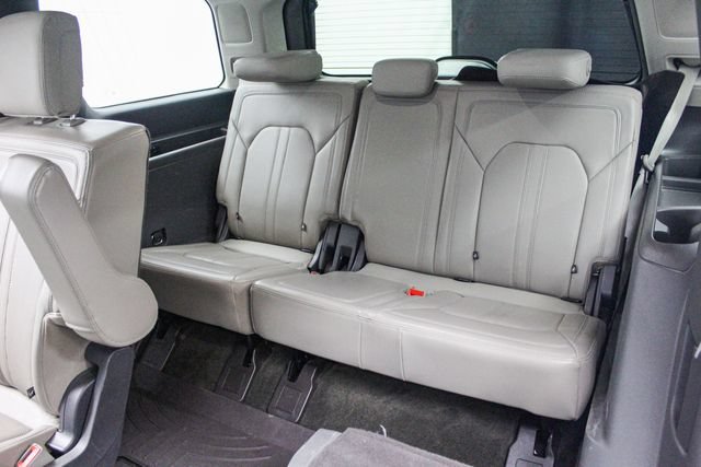 Certified 2020 Ford Expedition Limited w/ Special Edition Package AWD/4WD image 20