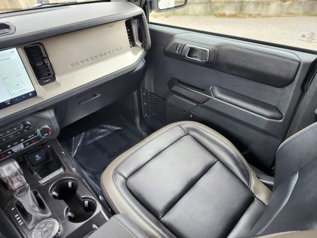 Certified 2025 Ford Bronco Outer Banks AWD/4WD image 15