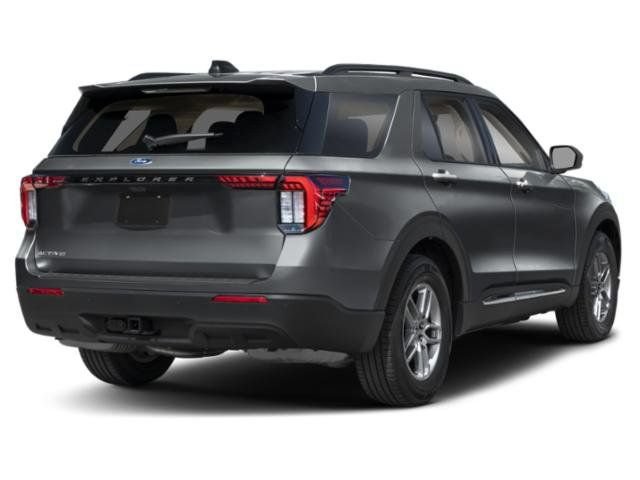 Certified 2025 Ford Explorer Active w/ Active Comfort Package AWD/4WD image 2