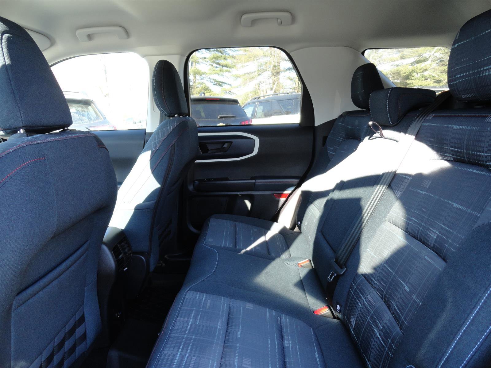 Certified 2024 Ford Bronco Sport Heritage w/ Heritage Convenience Package image 18