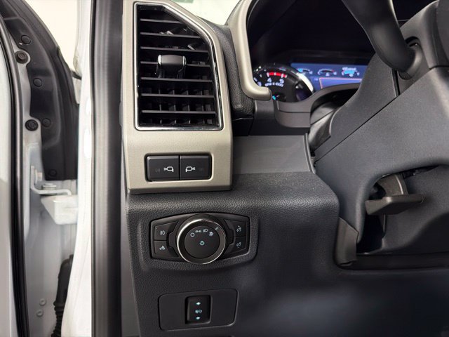 Certified 2022 Ford F250 Lariat w/ FX4 Off-Road Package AWD/4WD image 24