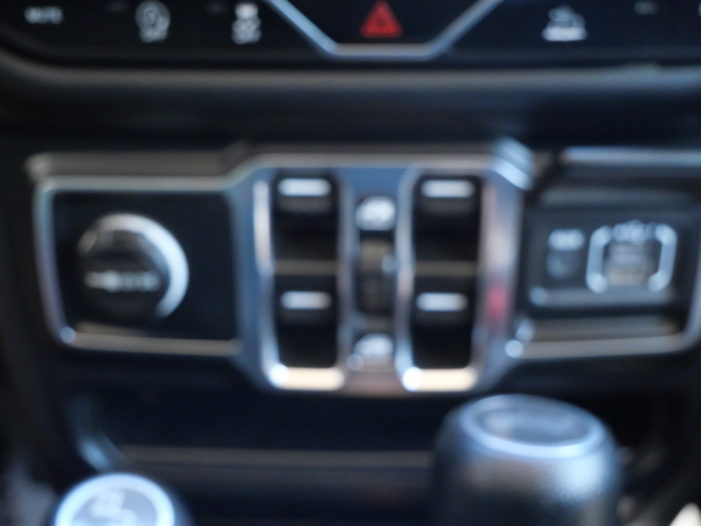 Used 2022 Jeep Wrangler Unlimited Sport AWD/4WD image 29