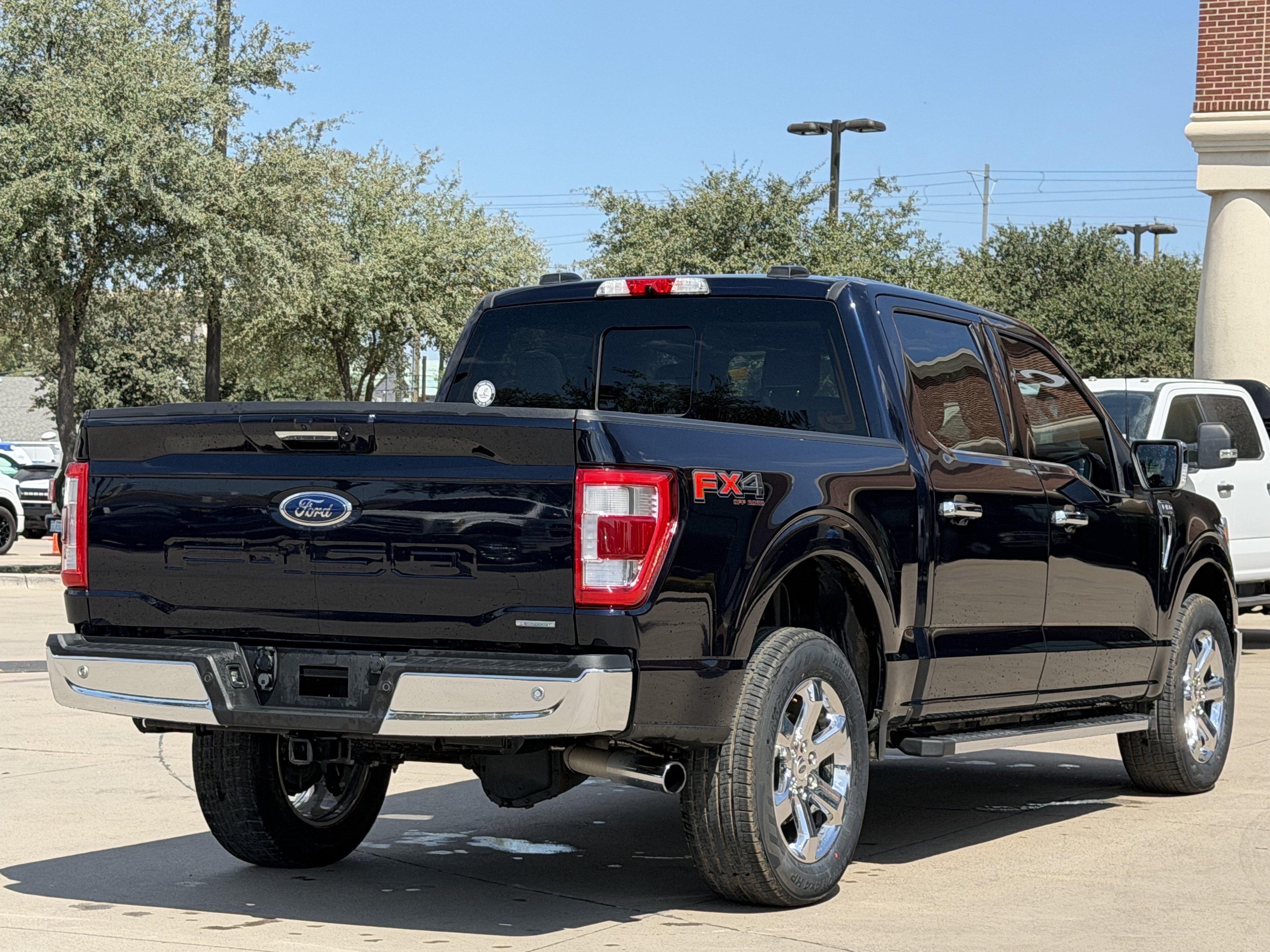 Certified 2021 Ford F150 Lariat AWD/4WD image 4