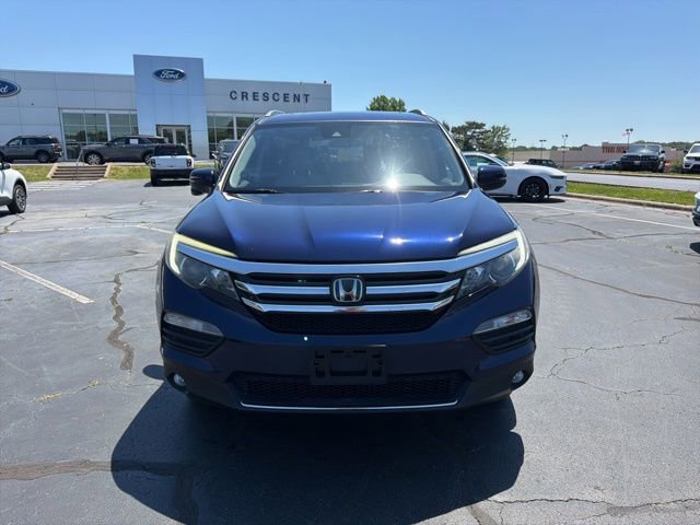 Used 2018 Honda Pilot Touring image 2