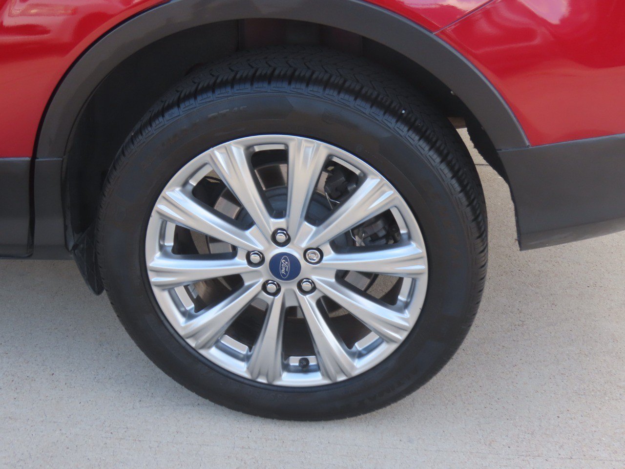 Certified 2017 Ford Escape Titanium FWD image 16