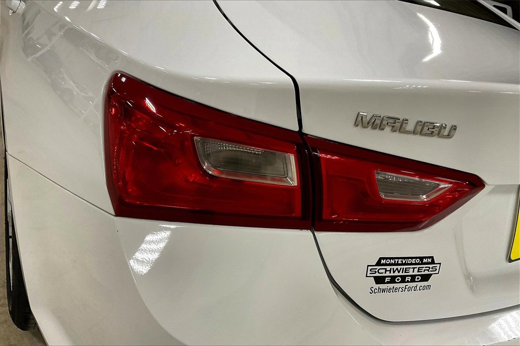 Used 2024 Chevrolet Malibu LT image 27
