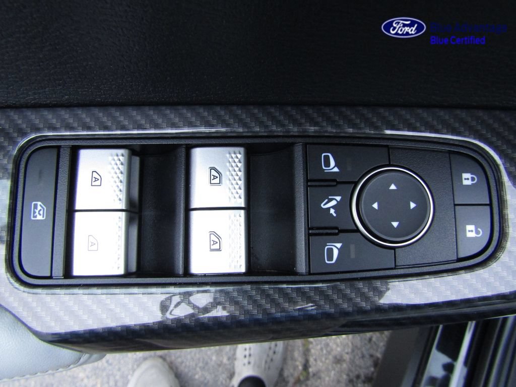 Used 2024 Mitsubishi Outlander SEL AWD/4WD image 25