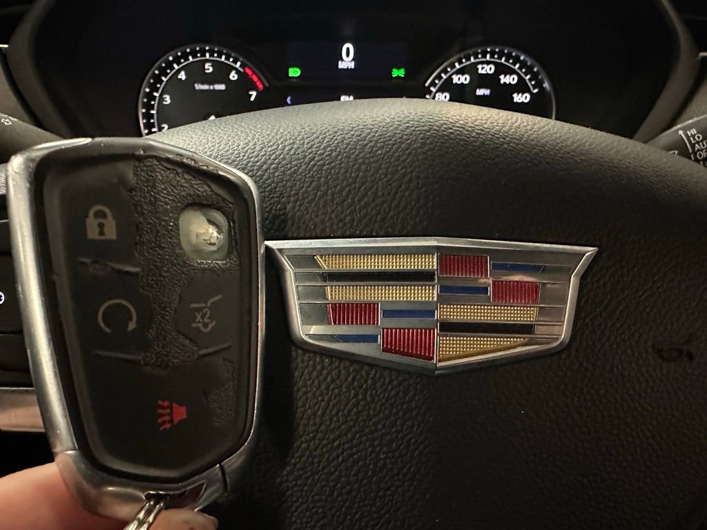 Used 2023 Cadillac XT4 Premium Luxury image 51