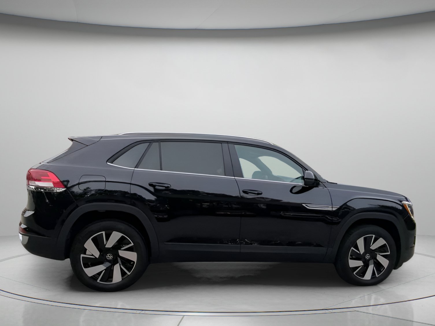 Used 2026 Volkswagen Atlas Cross Sport SE FWD image 31