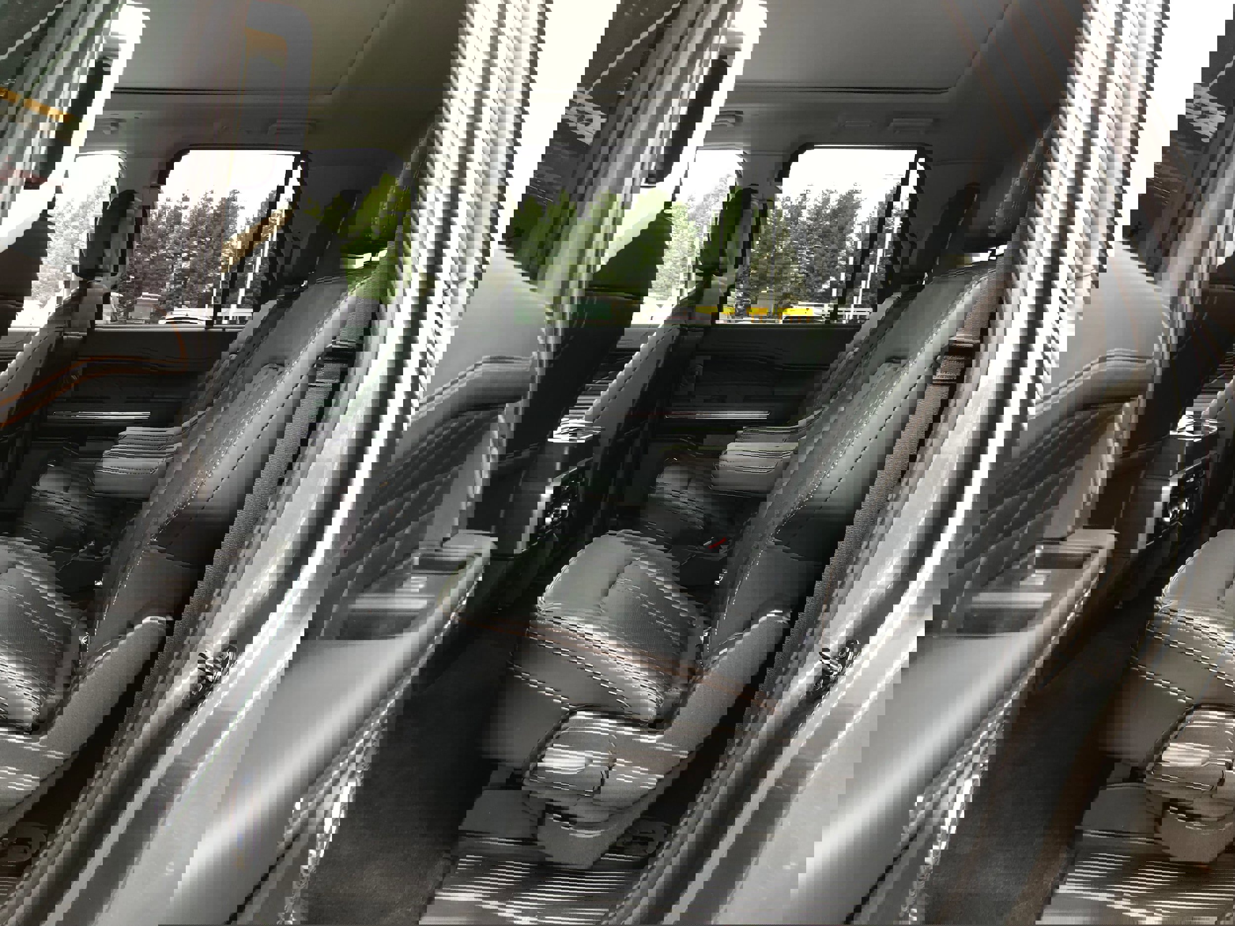 Certified 2021 Ford Expedition Max Platinum image 11