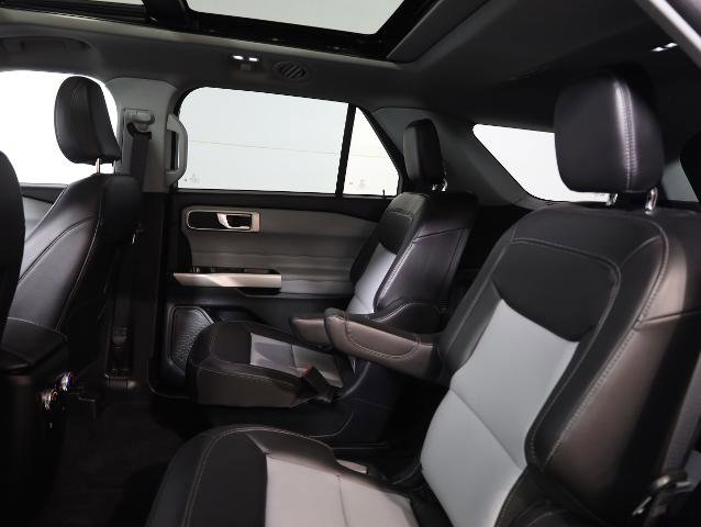 Certified 2023 Ford Explorer XLT w/ Equipment Group 202A image 9