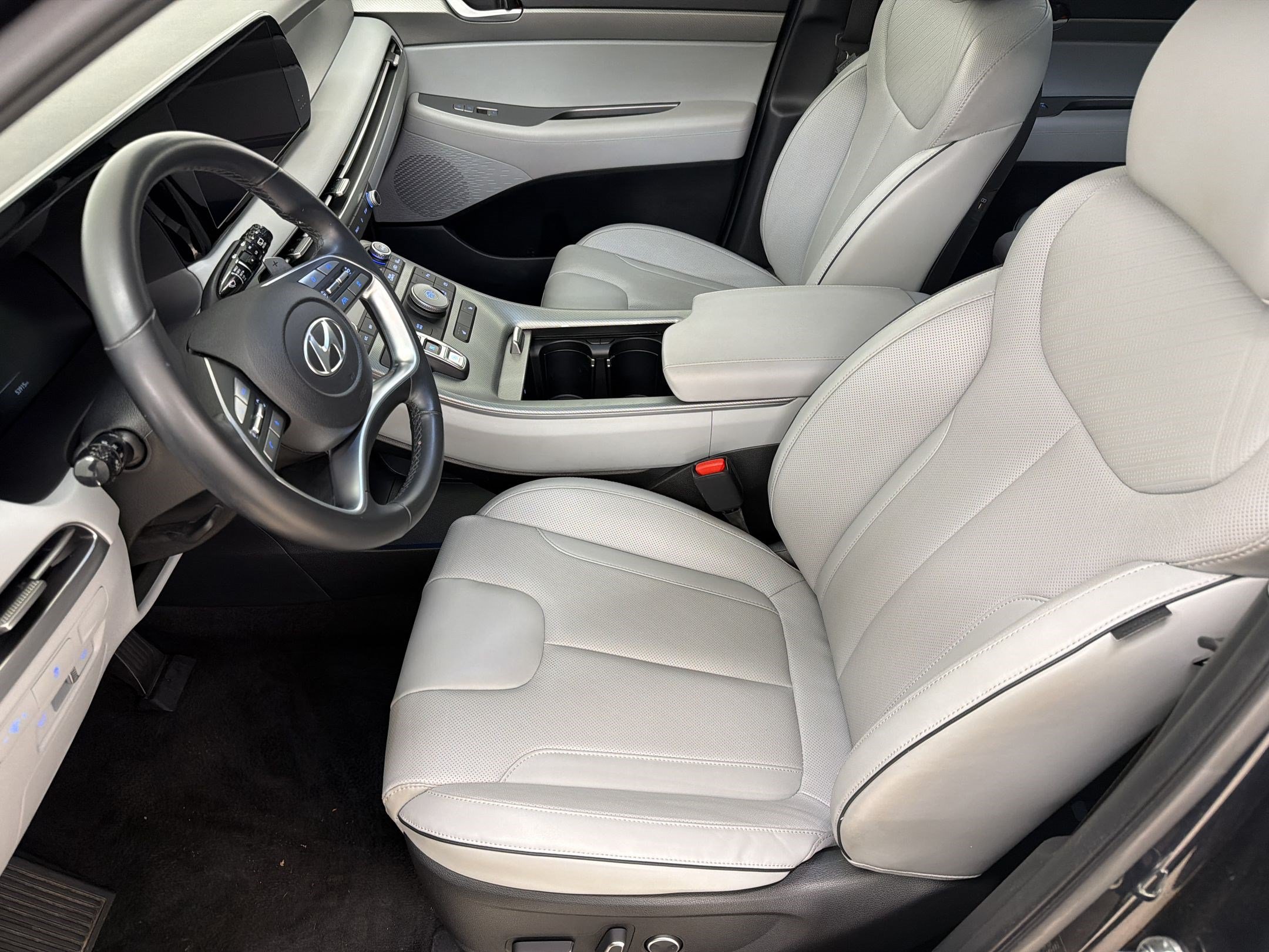 Used 2024 Hyundai Palisade SEL FWD image 5