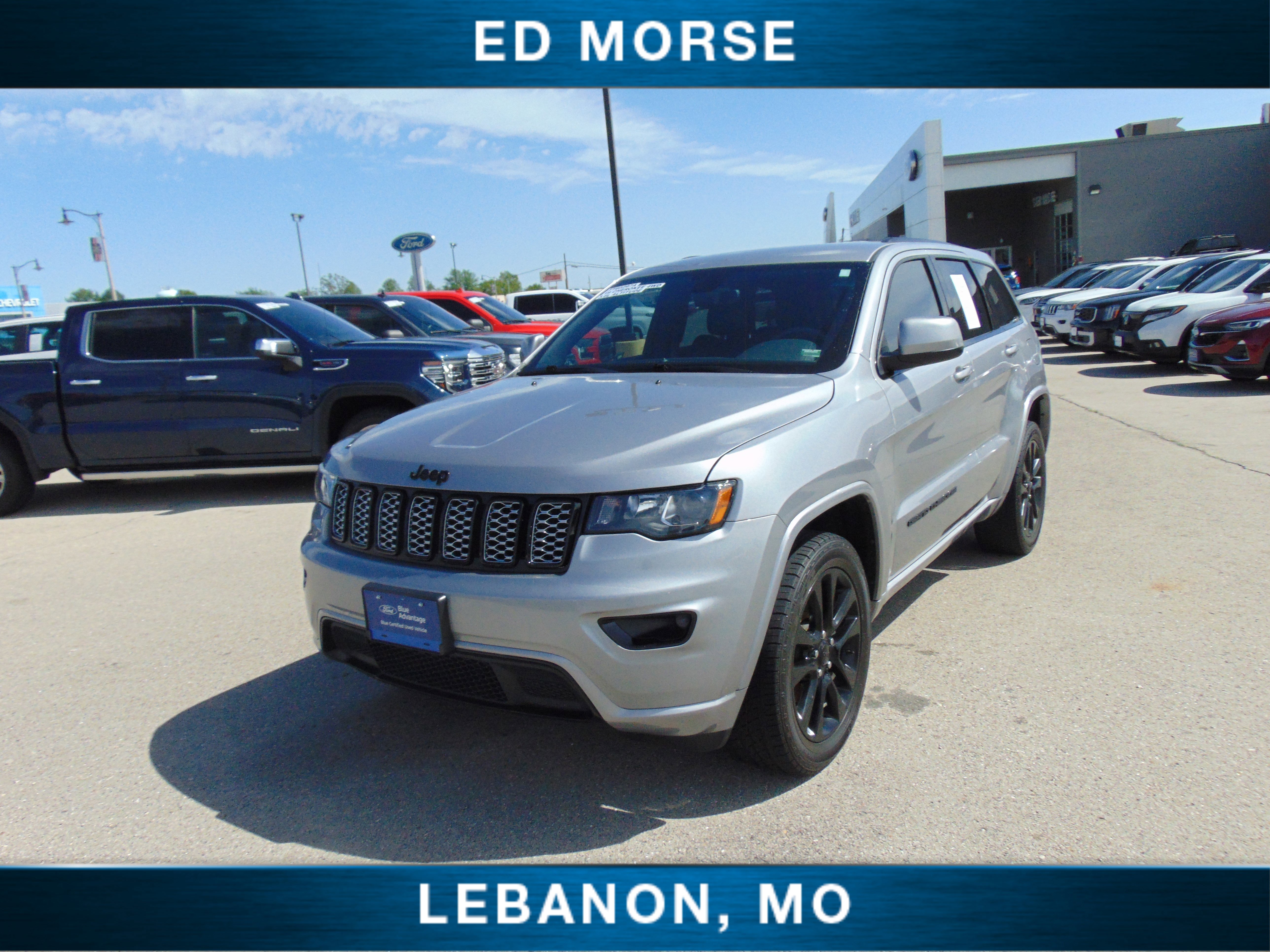 Used 2019 Jeep Grand Cherokee Altitude AWD/4WD image 1