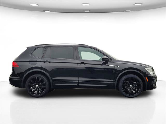 Used 2021 Volkswagen Tiguan SE R-Line AWD/4WD image 5