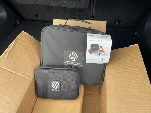 Used 2020 Volkswagen Atlas Cross Sport SE AWD/4WD image 21