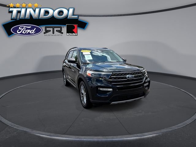 Certified 2020 Ford Explorer XLT w/ Equipment Group 202A AWD/4WD image 2