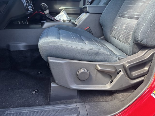 Certified 2025 Ford Bronco Heritage Edition AWD/4WD image 10