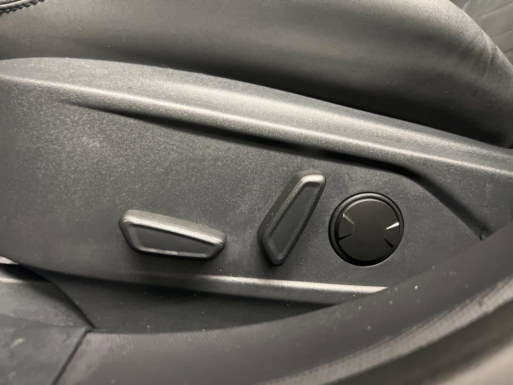 Certified 2023 Ford Mustang Mach-E GT image 28