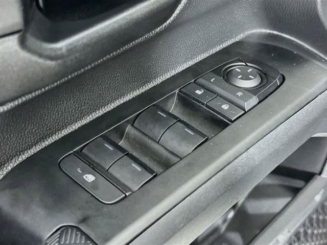 Used 2024 Toyota Tacoma SR5 AWD/4WD image 28