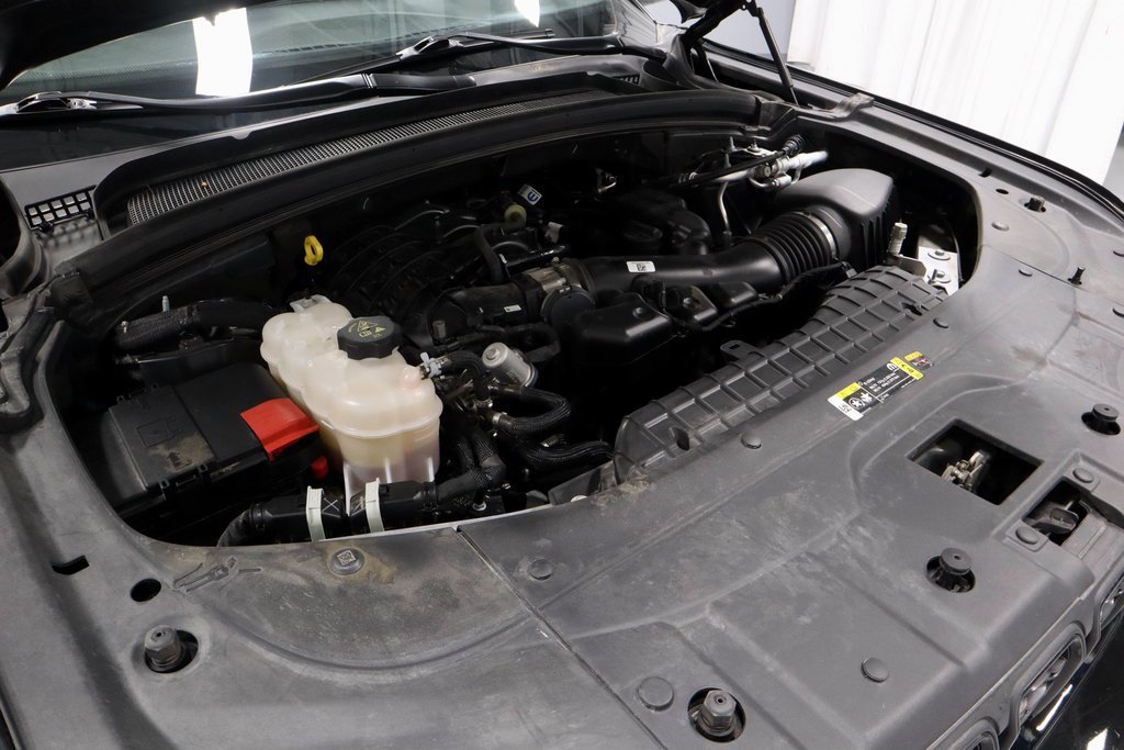 Used 2024 Jeep Grand Cherokee Altitude image 11