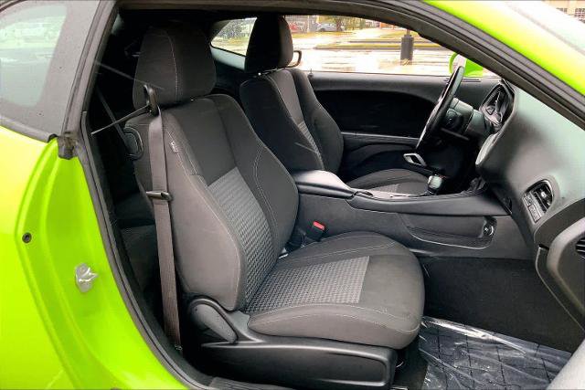 Used 2023 Dodge Challenger SXT w/ Blacktop Package image 8