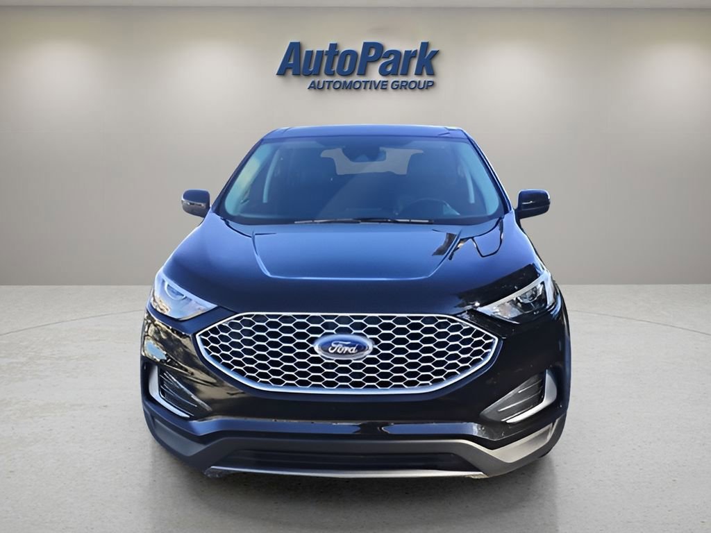 Certified 2024 Ford Edge SEL image 8