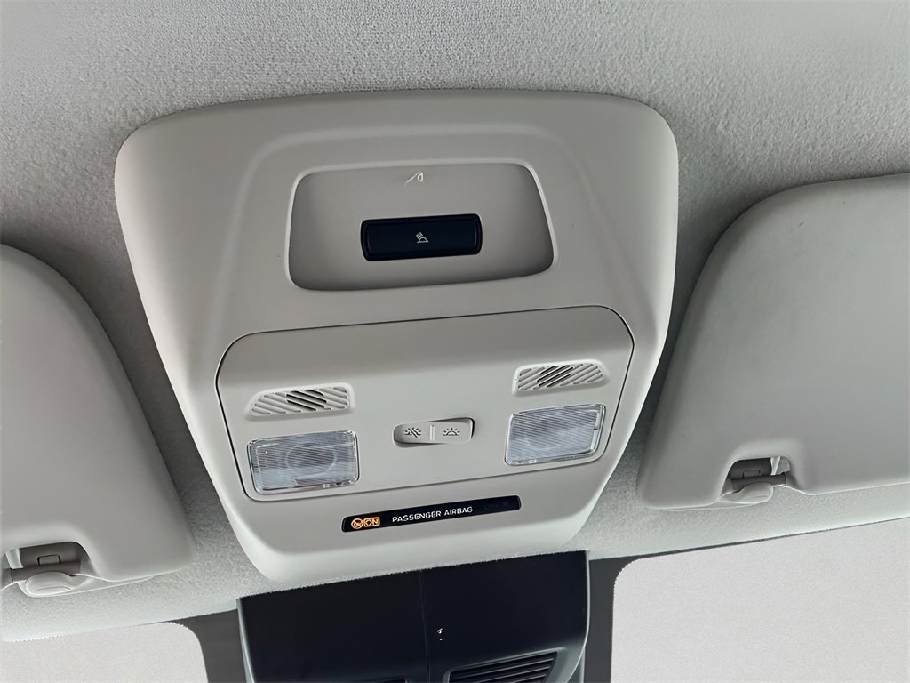 Certified 2024 Ford Transit 250 Low Roof w/ Exterior Upgrade Package image 20