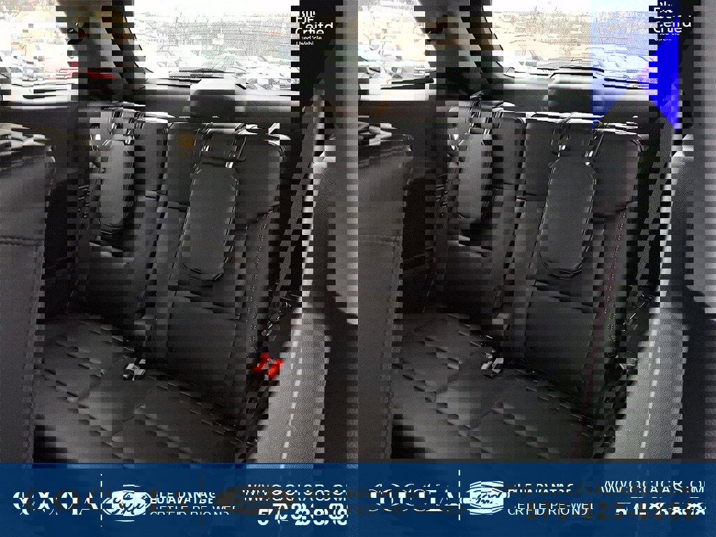 Certified 2022 Ford Explorer XLT w/ Equipment Group 202A image 10