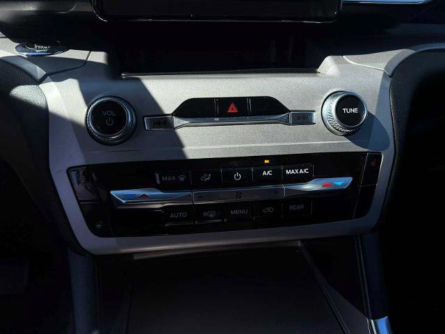 Certified 2023 Ford Explorer XLT w/ Equipment Group 202A image 13