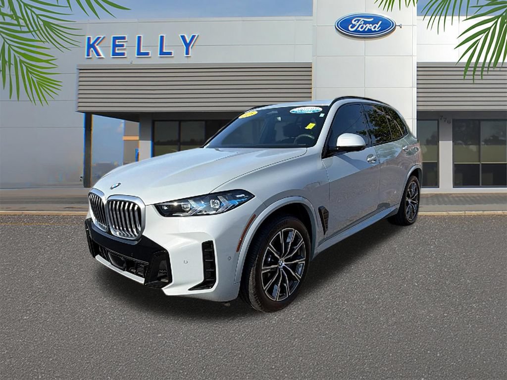 Used 2025 BMW X5 xDrive40i w/ M Sport Package AWD/4WD image 1
