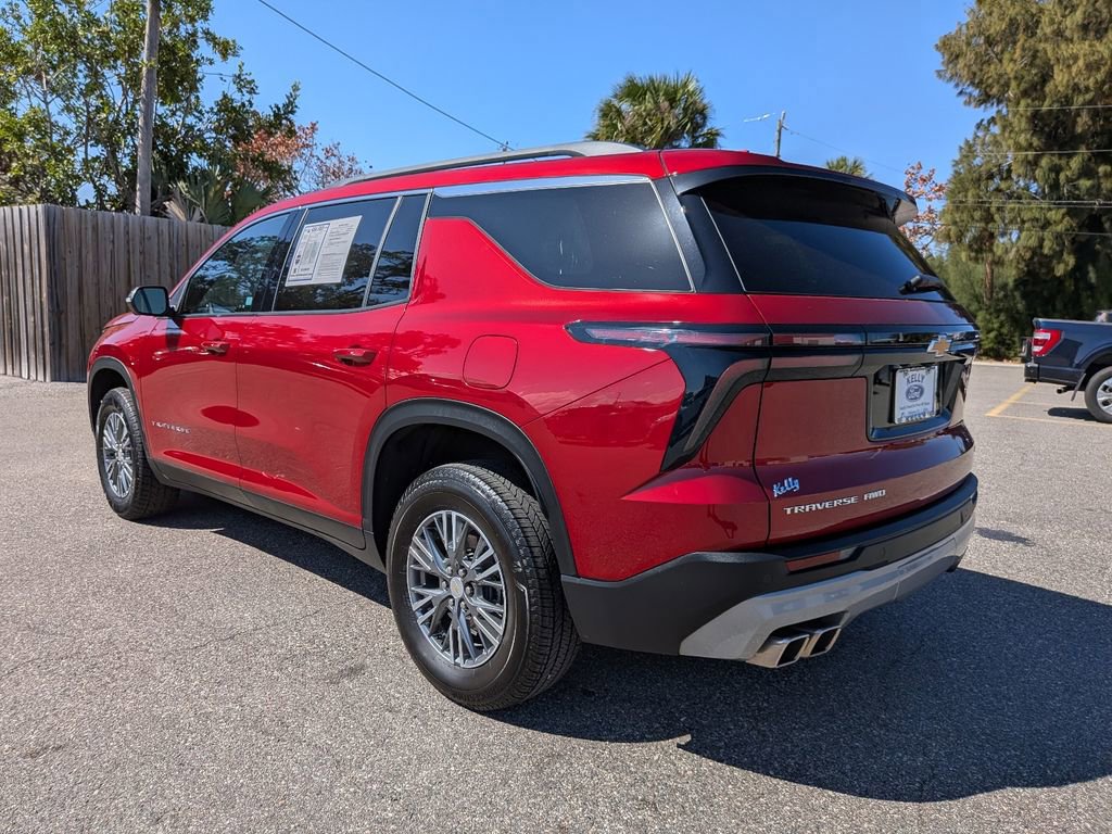 Used 2024 Chevrolet Traverse LT w/ LPO, Floor Liner Package image 4