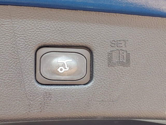Certified 2024 Ford Edge ST-Line AWD/4WD image 21