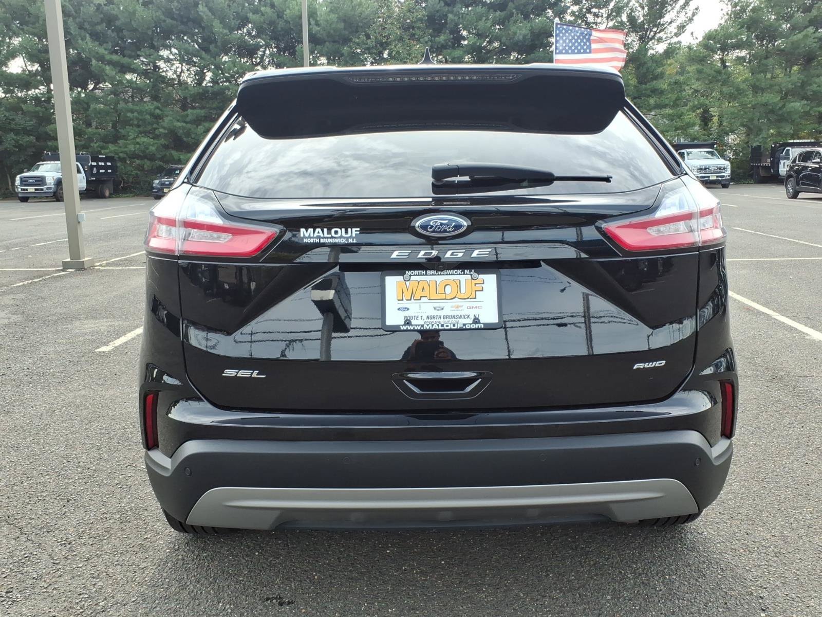 Certified 2024 Ford Edge SEL AWD/4WD image 5