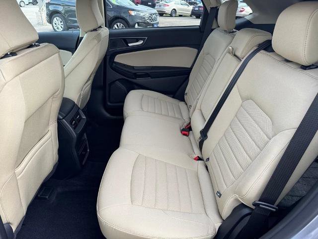 Certified 2024 Ford Edge SE image 8