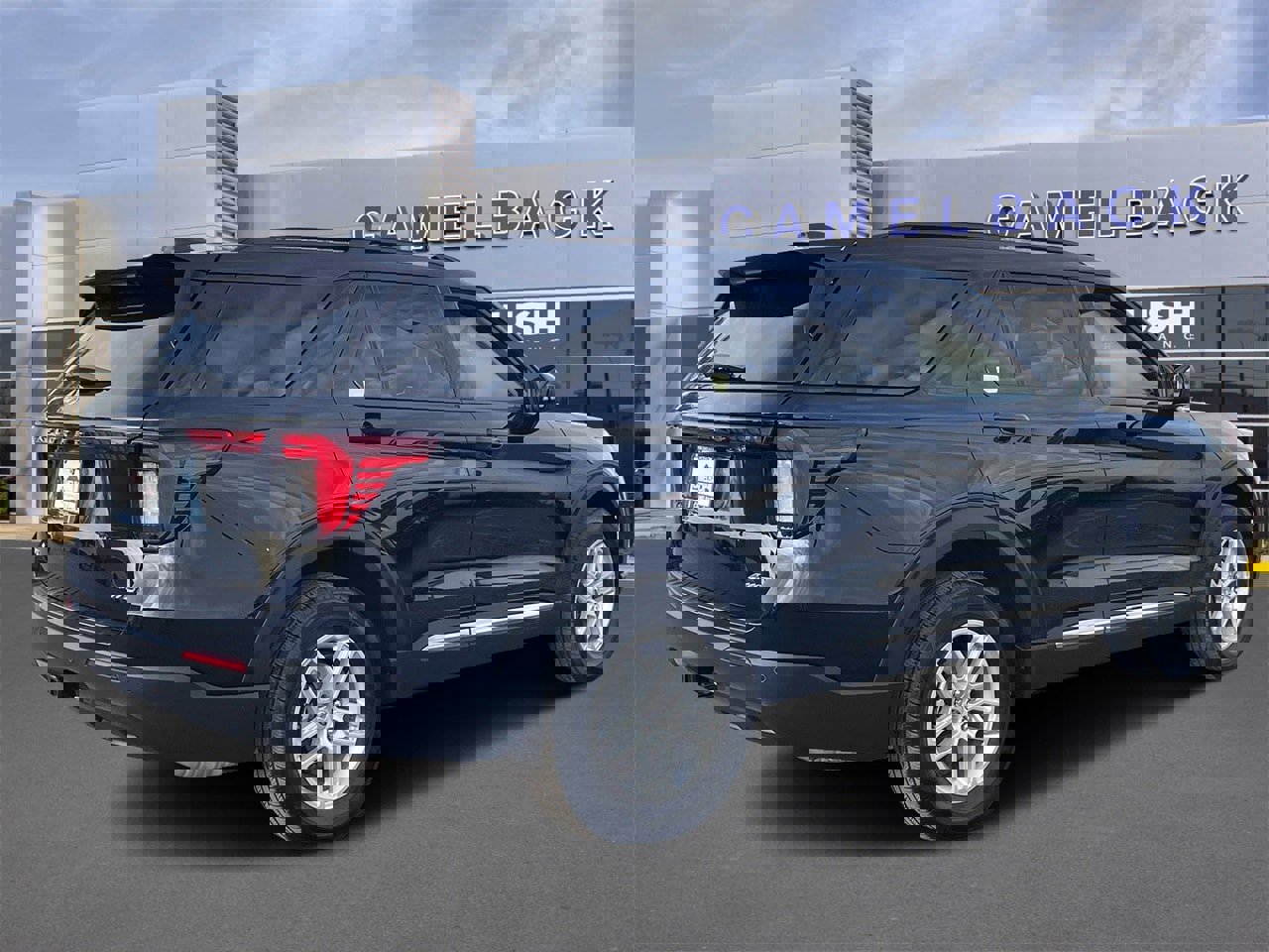 Certified 2025 Ford Explorer Active image 6