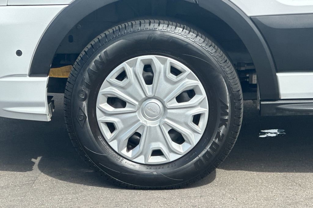 Certified 2024 Ford Transit 350 XLT RWD image 30