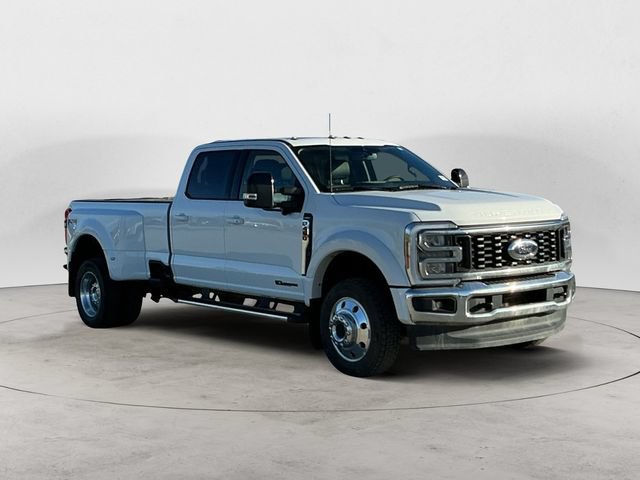 Certified 2025 Ford F450 Lariat w/ FX4 Off-Road Package AWD/4WD image 7