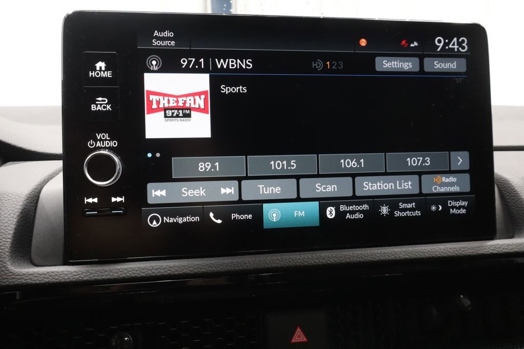 Used 2024 Honda CR-V Sport Touring image 9