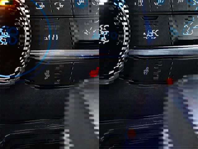 Certified 2021 Ford EcoSport SE w/ SE Convenience Package image 20