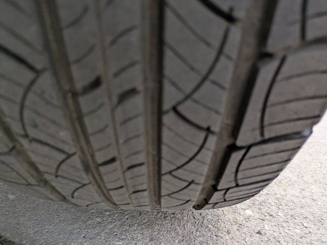 Certified 2024 Ford Edge SEL w/ Convenience Package image 11