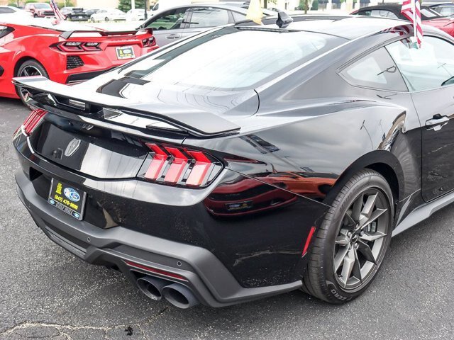 Certified 2026 Ford Mustang Dark Horse RWD image 9