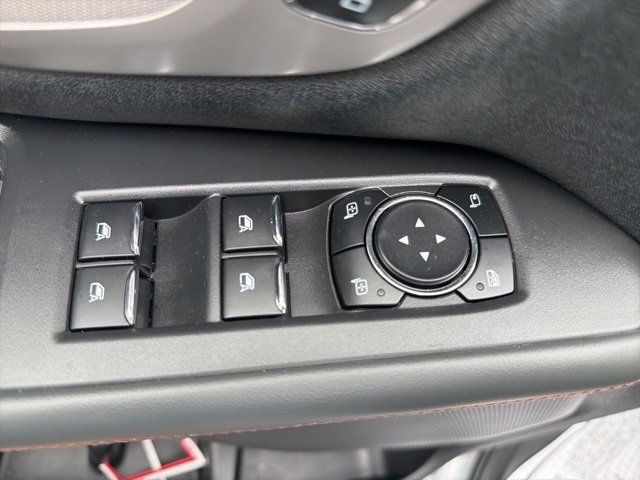 Certified 2025 Ford Expedition Active image 10