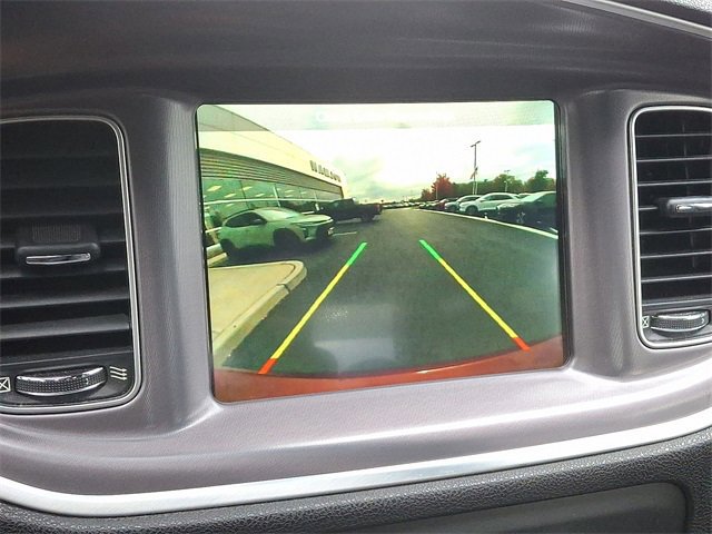 Used 2019 Dodge Charger GT image 18