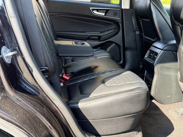 Certified 2024 Ford Edge Titanium AWD/4WD image 35