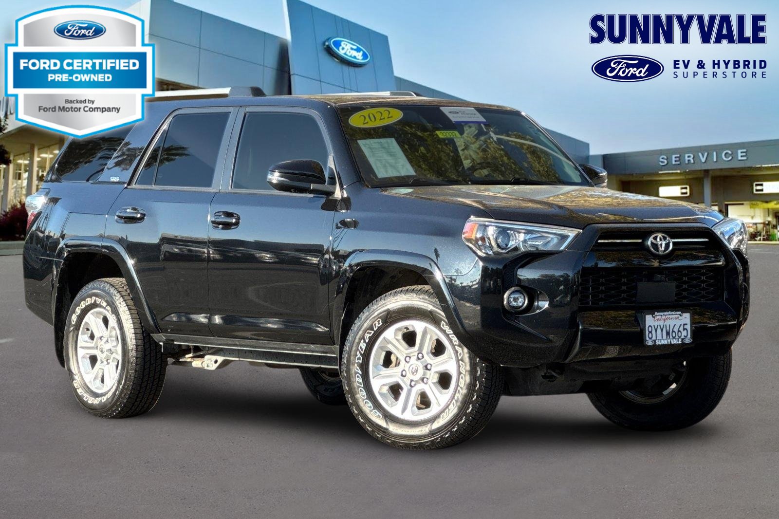 Used 2022 Toyota 4Runner SR5 Premium w/ Moonroof Package AWD/4WD image 1